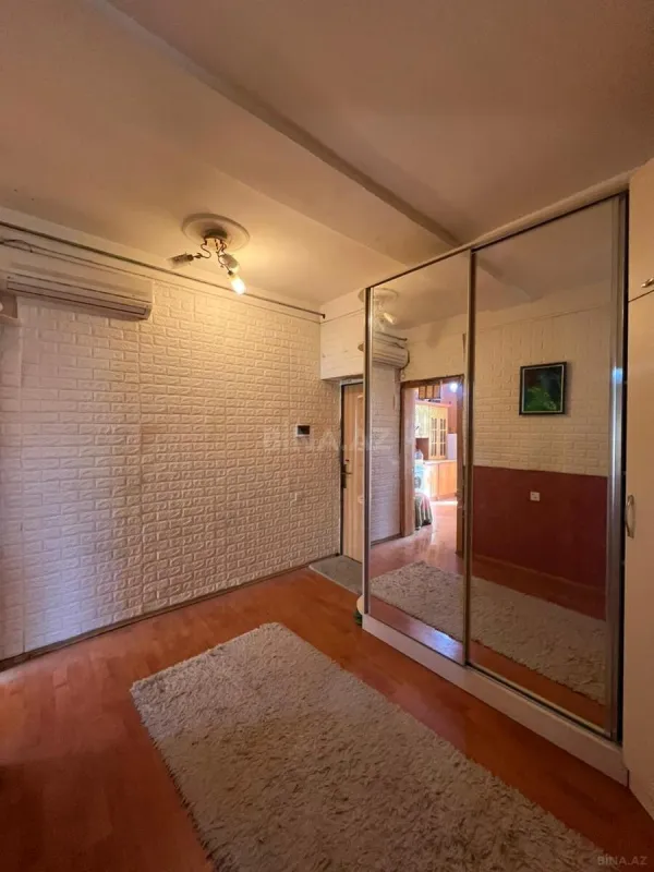 Satılır 3 otaqlı mənzil 80 m²