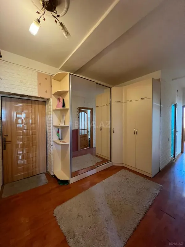 Satılır 3 otaqlı mənzil 80 m²