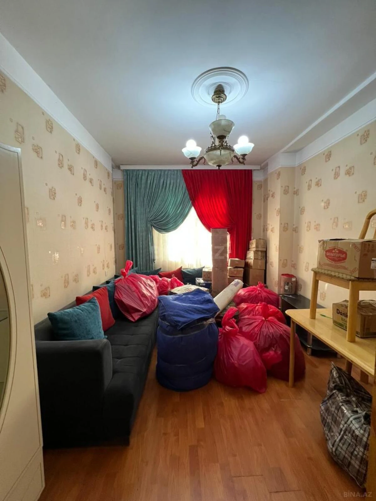 Satılır 3 otaqlı mənzil 80 m²