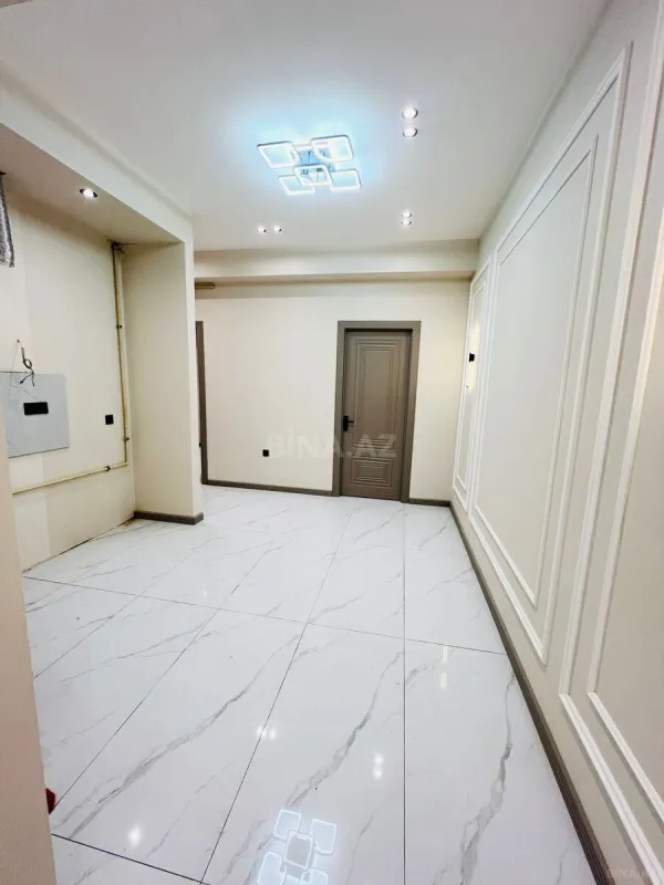 Satılır 2 otaqlı mənzil 75 m²