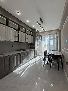 Satılır 3 otaqlı mənzil 105 m²