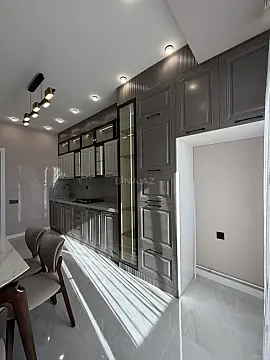 Satılır 3 otaqlı mənzil 105 m²