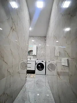 Satılır 2 otaqlı mənzil 70 m²