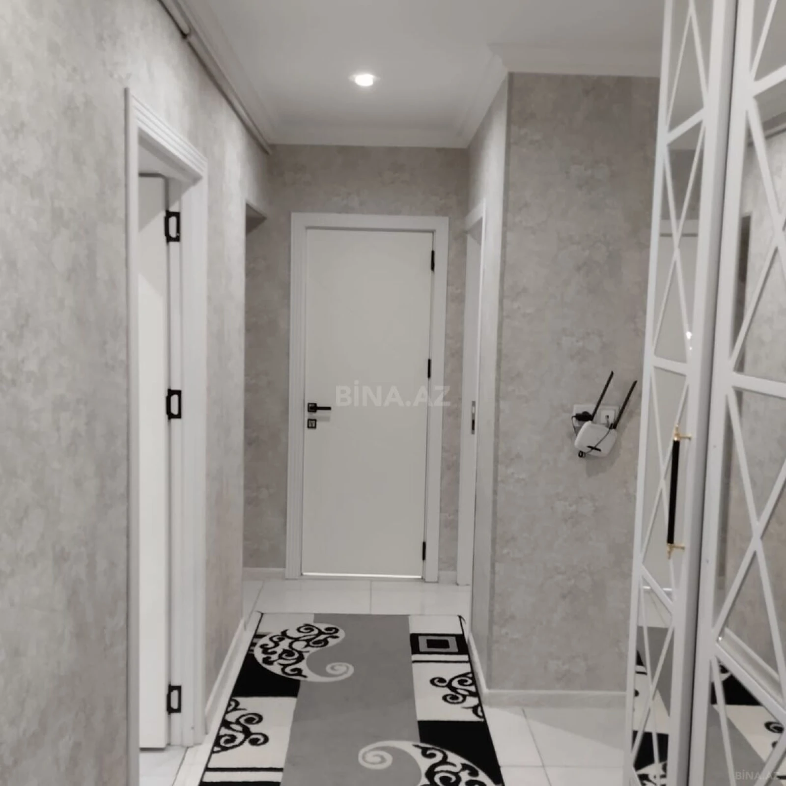 Satılır 4 otaqlı mənzil 85 m²