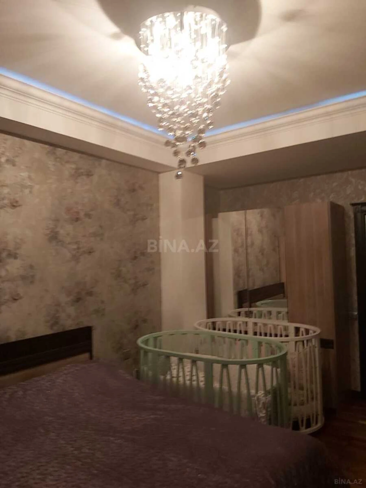 Kirayə verilir 2 otaqlı mənzil 85 m²