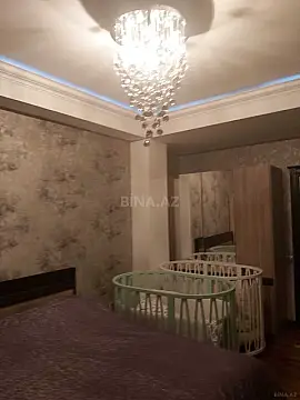 Kirayə verilir 2 otaqlı mənzil 85 m²