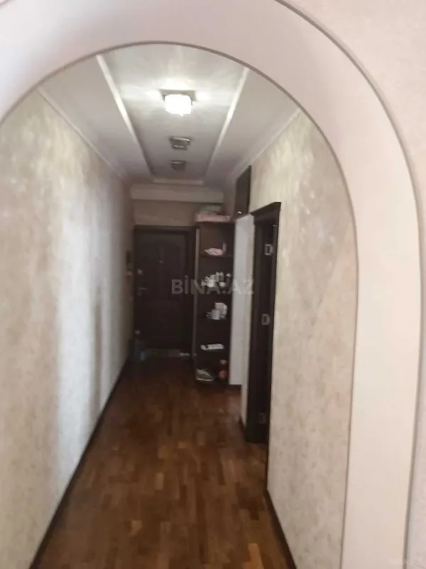 Kirayə verilir 2 otaqlı mənzil 85 m²