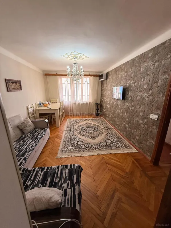 Satılır 3 otaqlı mənzil 75 m²