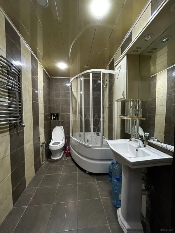 Kirayə verilir 2 otaqlı mənzil 60 m²