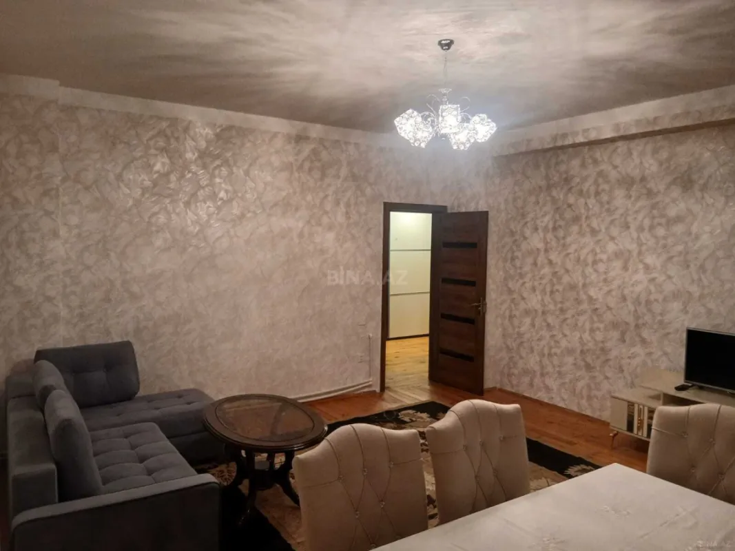 Kirayə verilir 3 otaqlı mənzil 125 m²