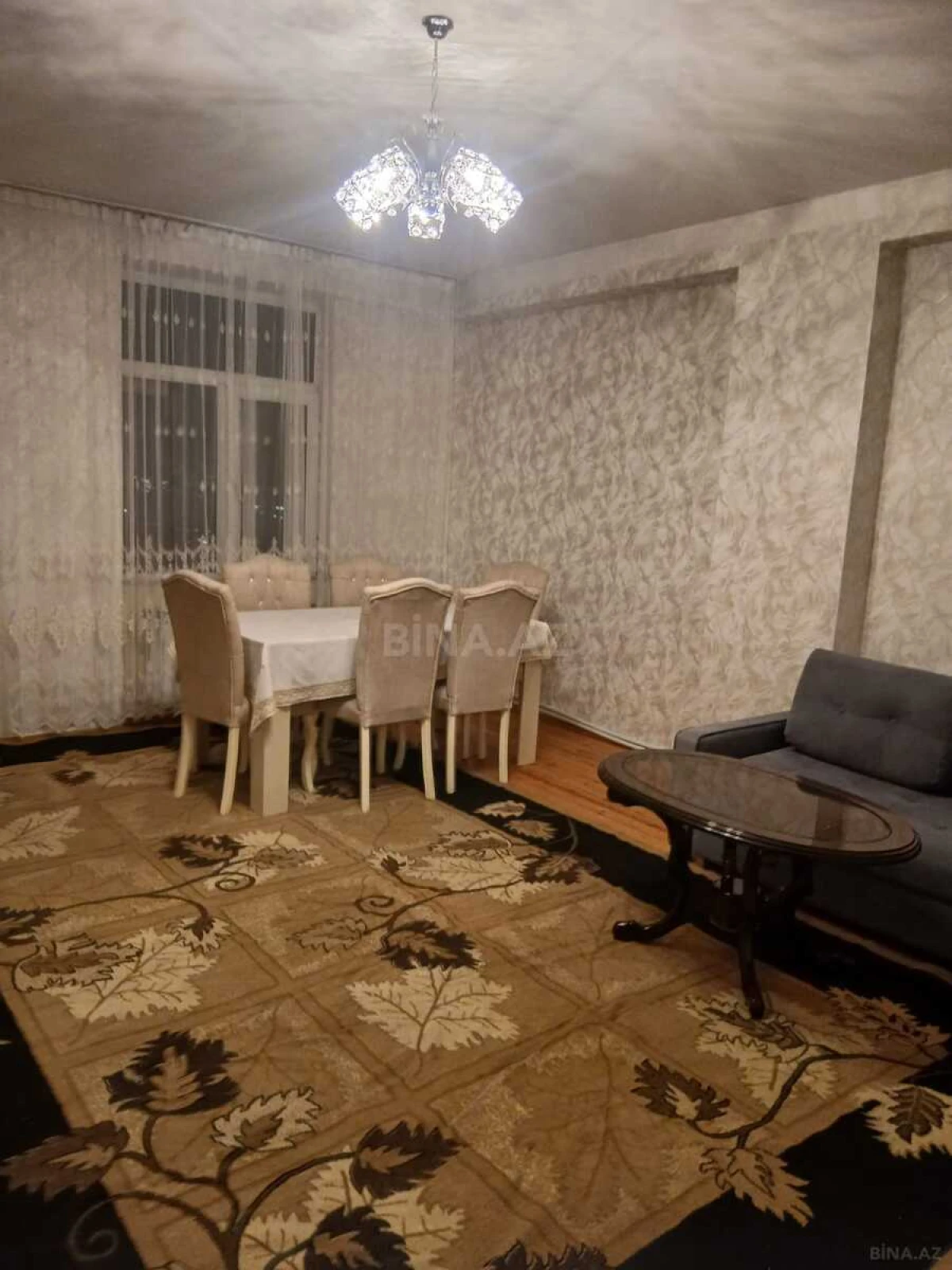 Kirayə verilir 3 otaqlı mənzil 125 m²