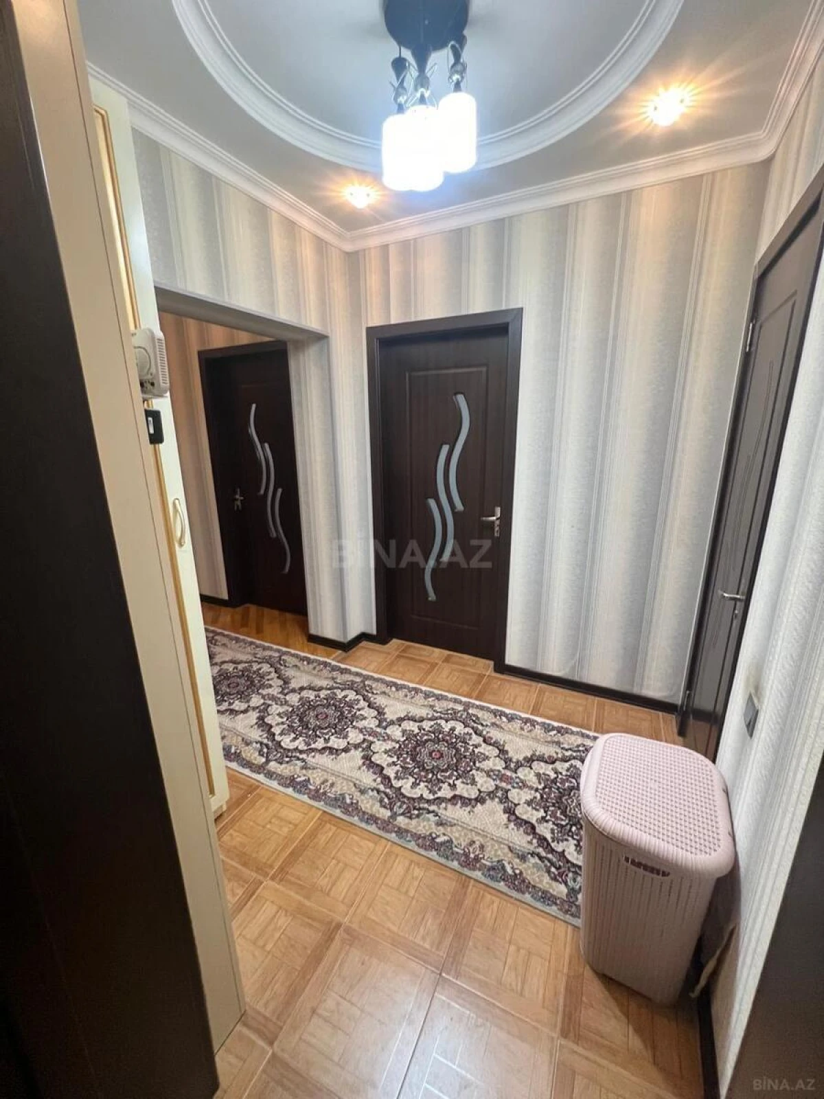 Satılır 3 otaqlı mənzil 100 m²