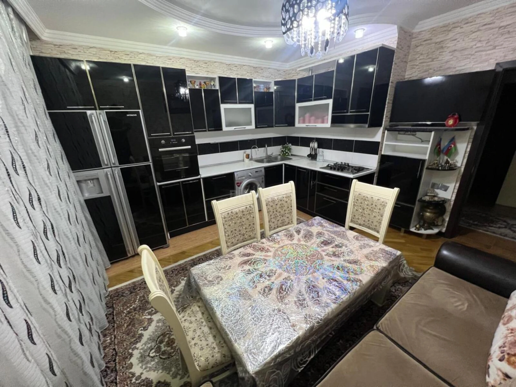 Satılır 3 otaqlı mənzil 100 m²