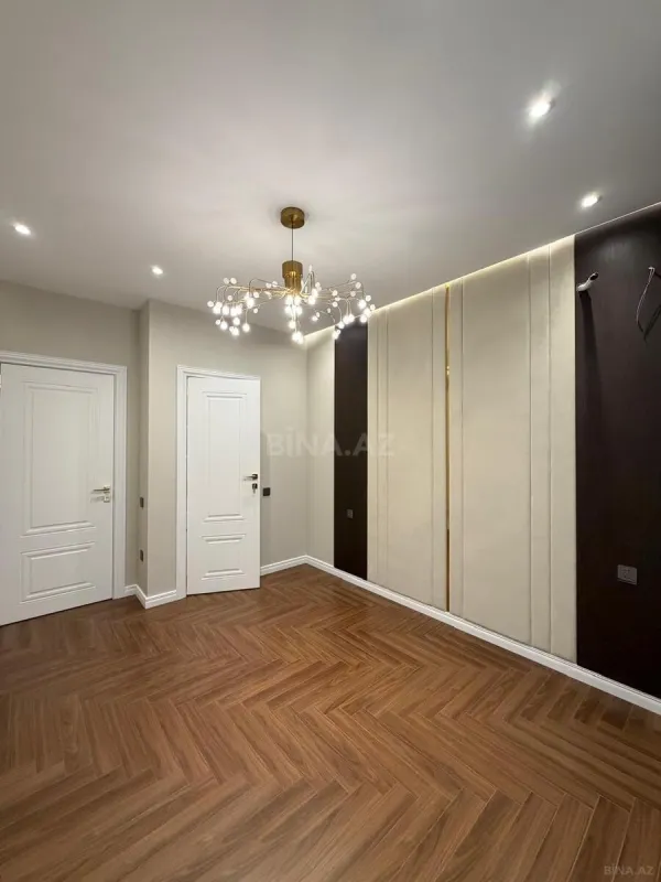 Satılır 3 otaqlı mənzil 96 m²