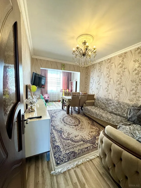 Satılır 2 otaqlı mənzil 65 m²