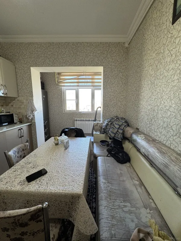 Satılır 2 otaqlı mənzil 65 m²