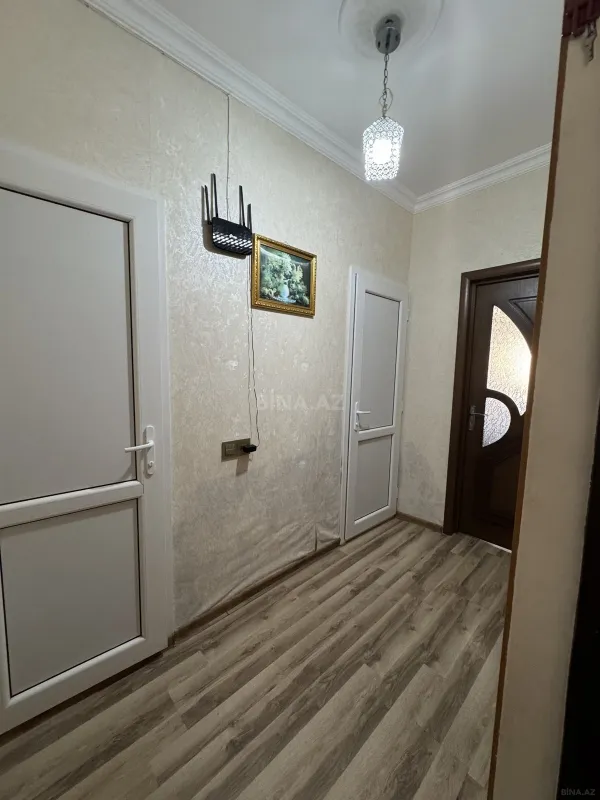 Satılır 2 otaqlı mənzil 65 m²