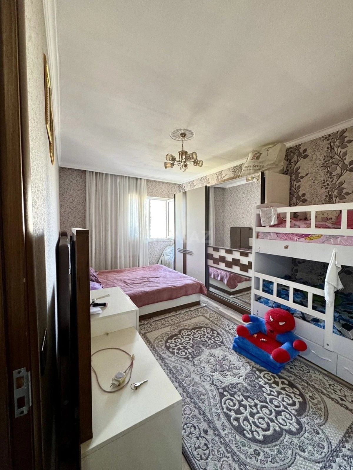 Satılır 2 otaqlı mənzil 65 m²