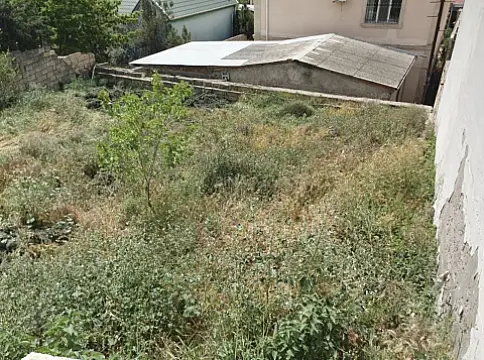 Satılır torpaq sahəsi 2 m²