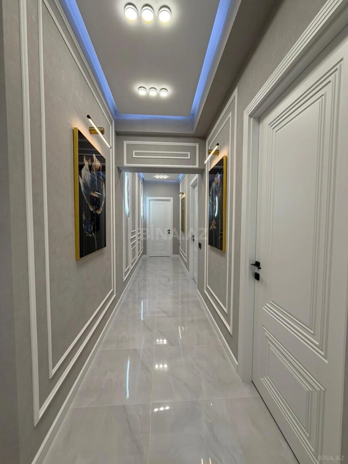 Satılır 3 otaqlı mənzil 115 m²