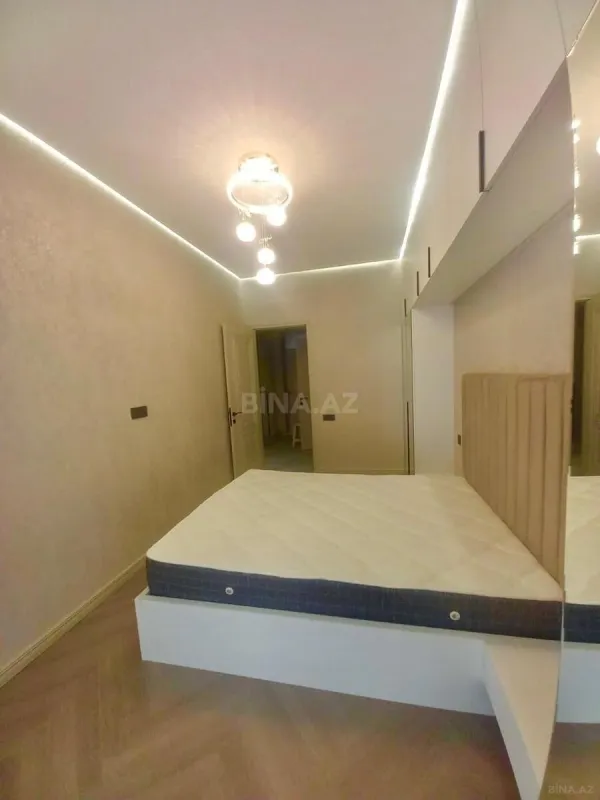 Kirayə verilir 2 otaqlı mənzil 65 m²