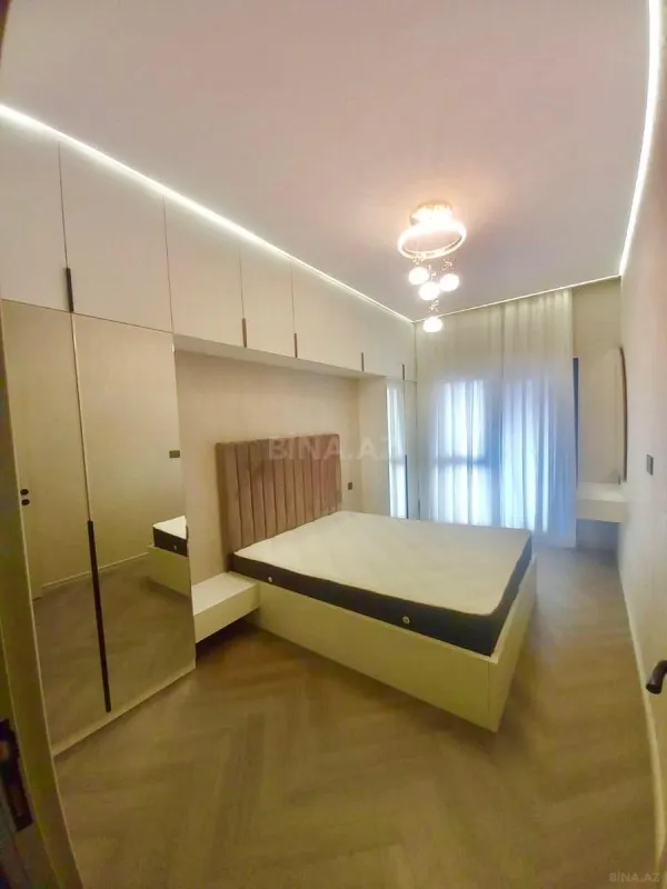 Kirayə verilir 2 otaqlı mənzil 65 m²