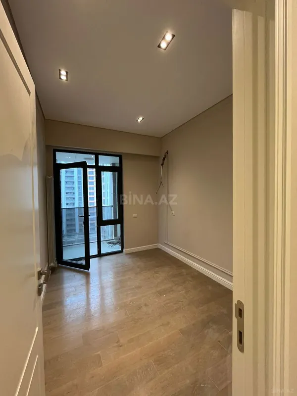 Satılır 3 otaqlı mənzil 70 m²