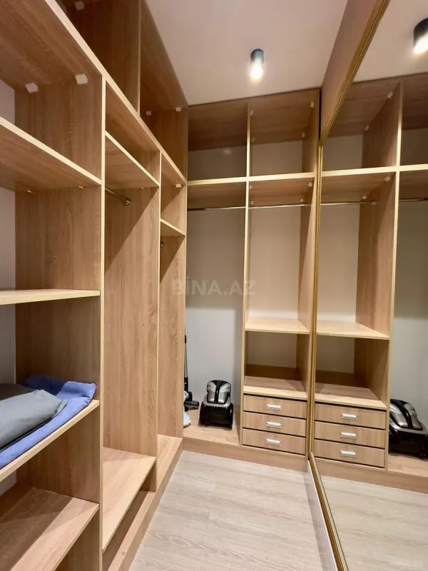 Kirayə verilir 2 otaqlı mənzil 75 m²