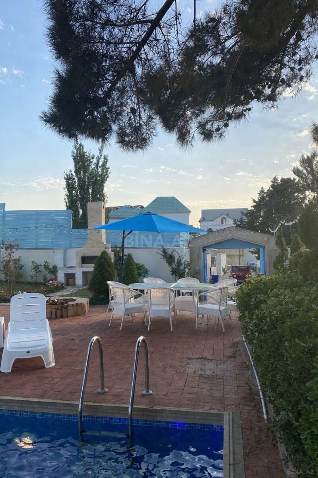 Satılır 5 otaqlı həyət evi 160 m²