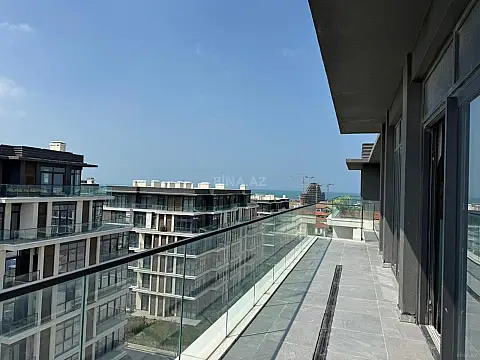 Satılır 3 otaqlı mənzil 122 m²