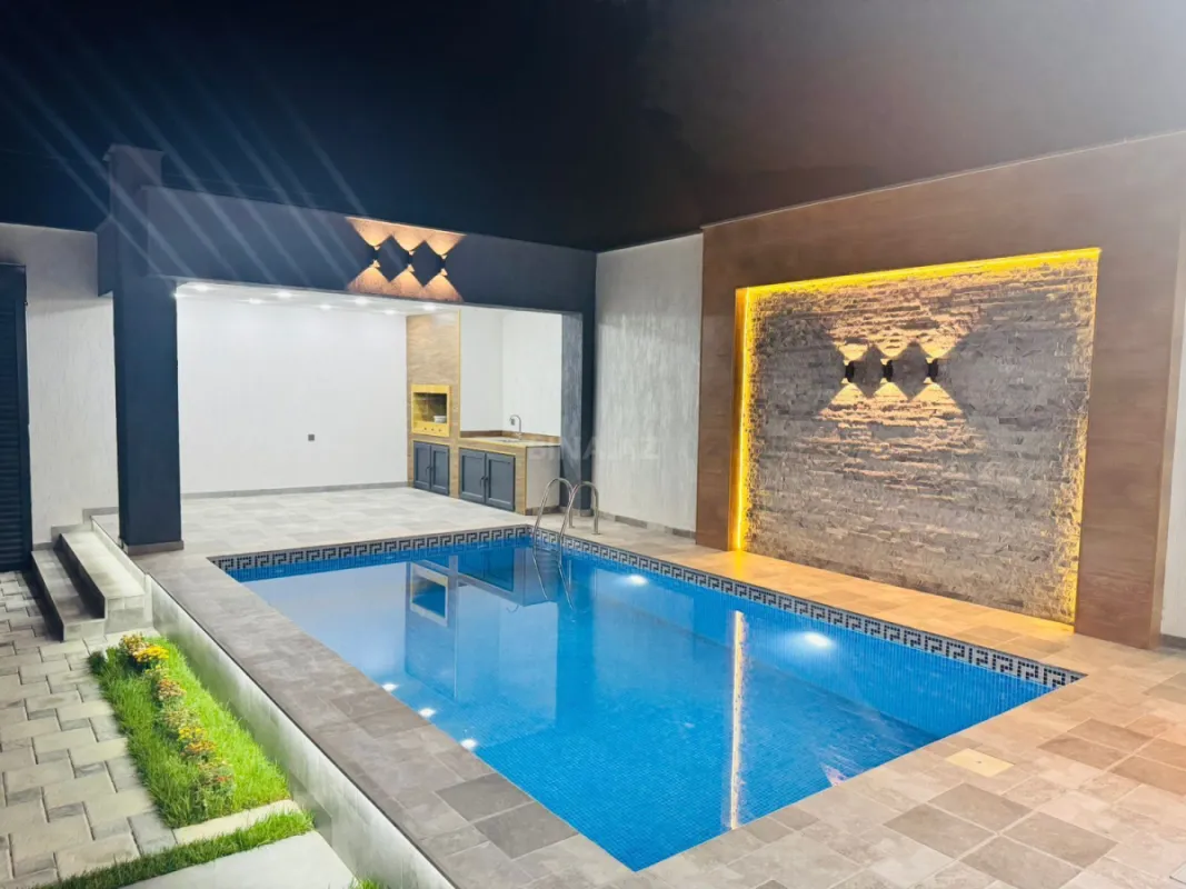 Satılır 4 otaqlı həyət evi 150 m²