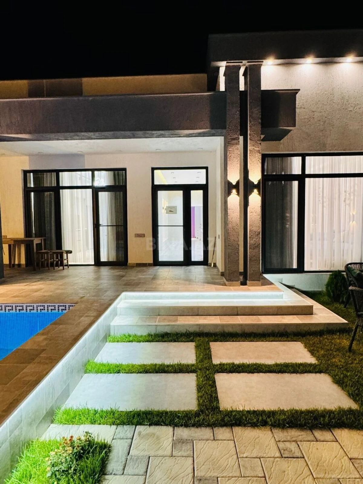 Satılır 4 otaqlı həyət evi 150 m²