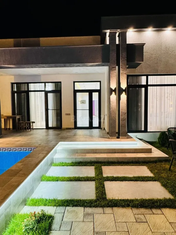 Satılır 4 otaqlı həyət evi 150 m²