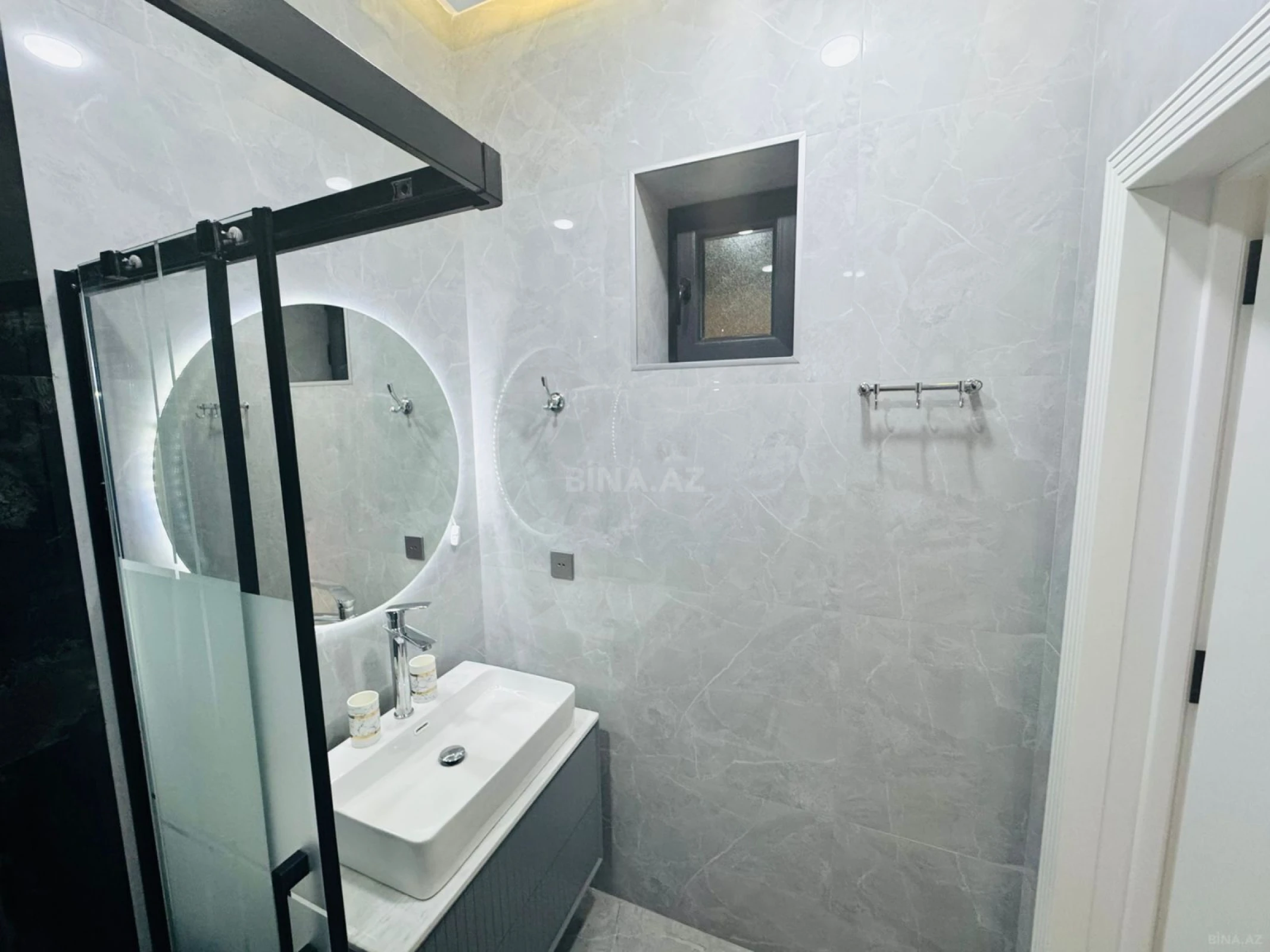 Satılır 4 otaqlı həyət evi 150 m²