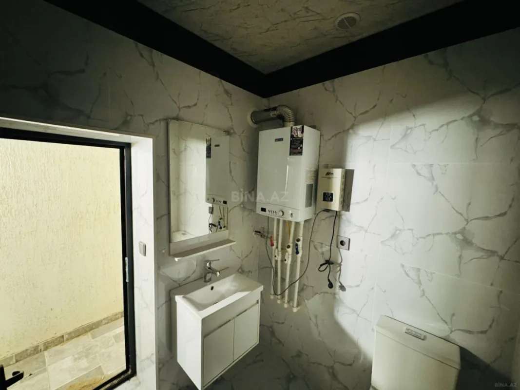 Satılır 4 otaqlı həyət evi 150 m²