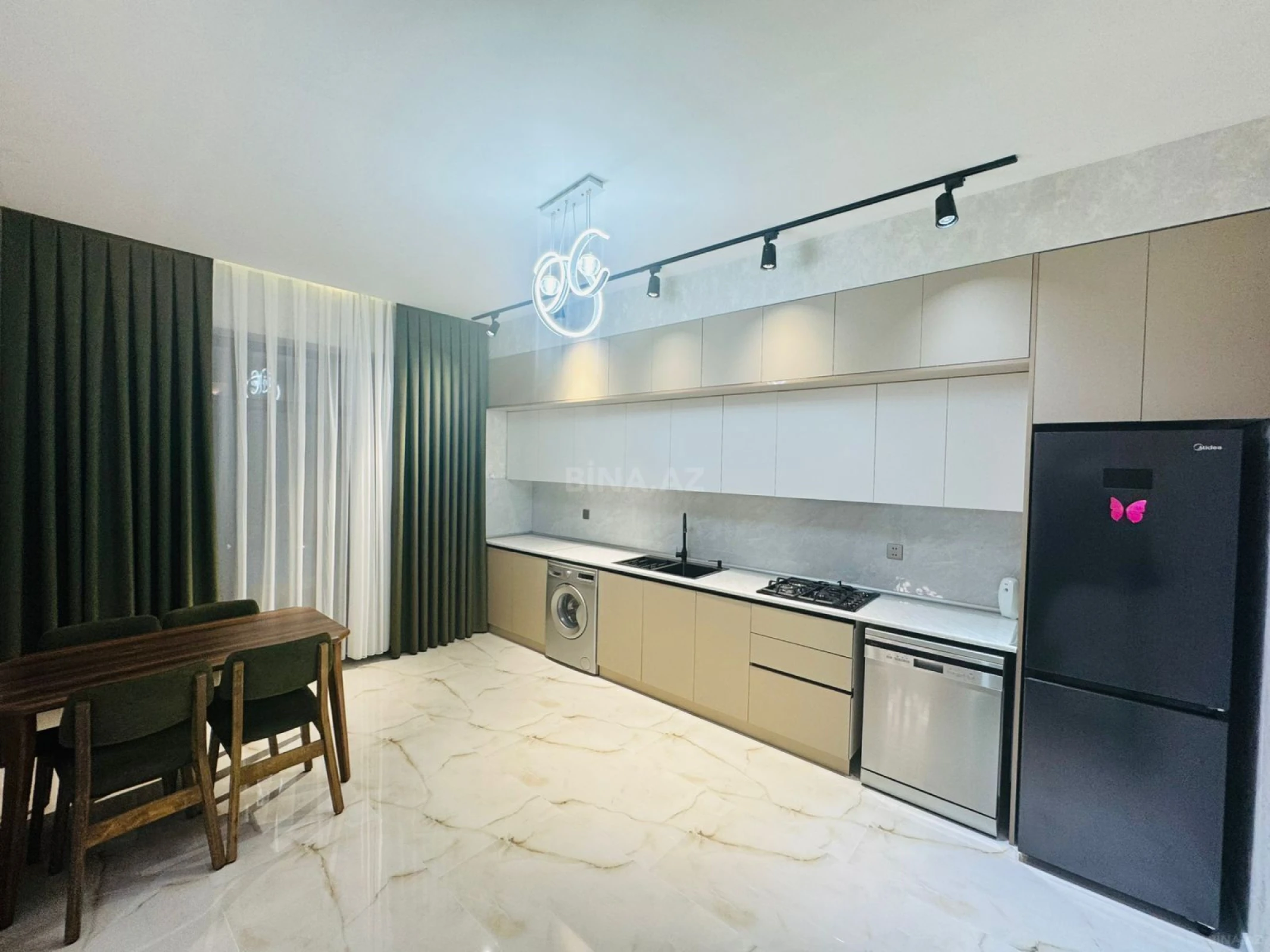 Satılır 4 otaqlı həyət evi 150 m²