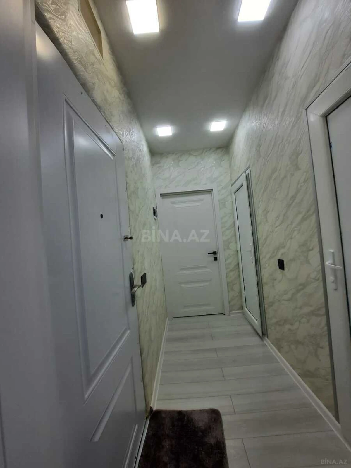 Satılır 2 otaqlı mənzil 55 m²