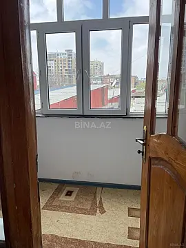 Satılır 3 otaqlı mənzil 104 m²