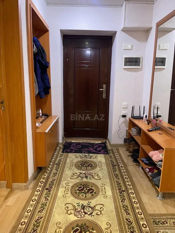 Satılır 3 otaqlı mənzil 104 m²