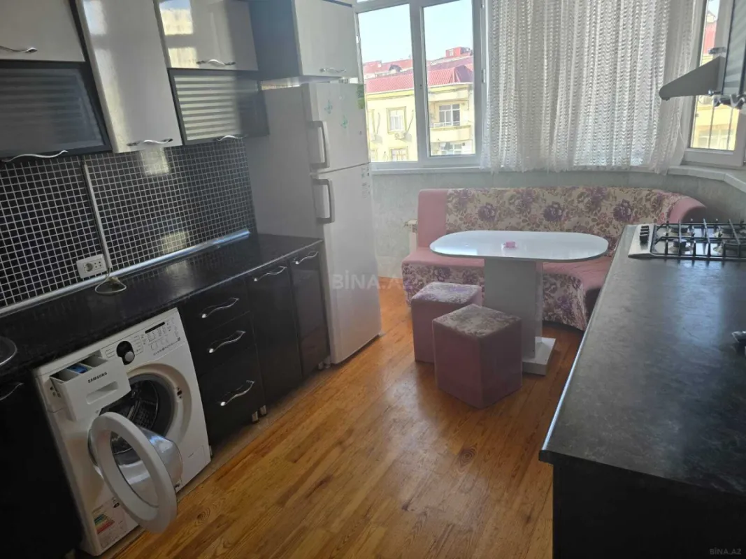 Kirayə verilir 3 otaqlı mənzil 81 m²