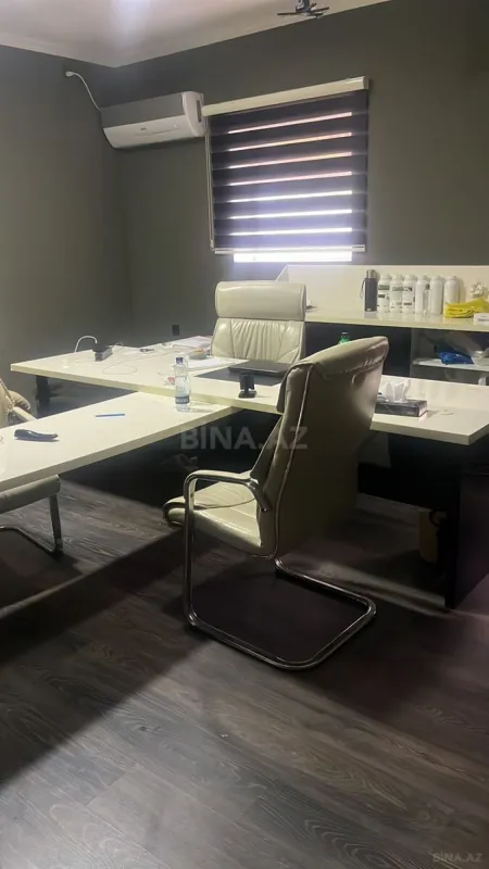 Kirayə verilir 4 otaqlı ofis 130 m²