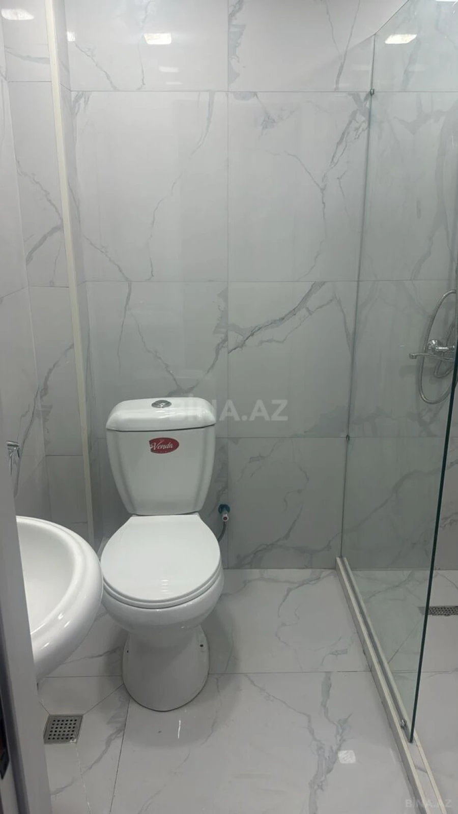 Satılır 2 otaqlı mənzil 58 m²