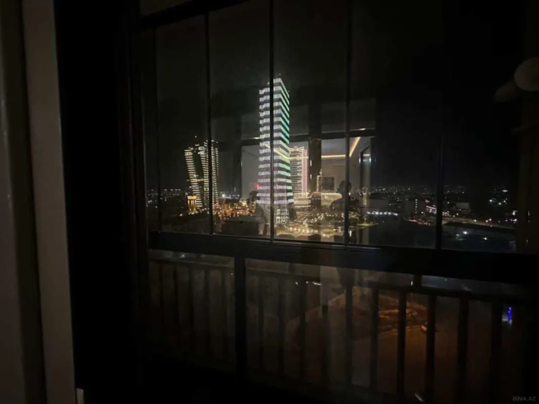 Satılır 2 otaqlı mənzil 91 m²