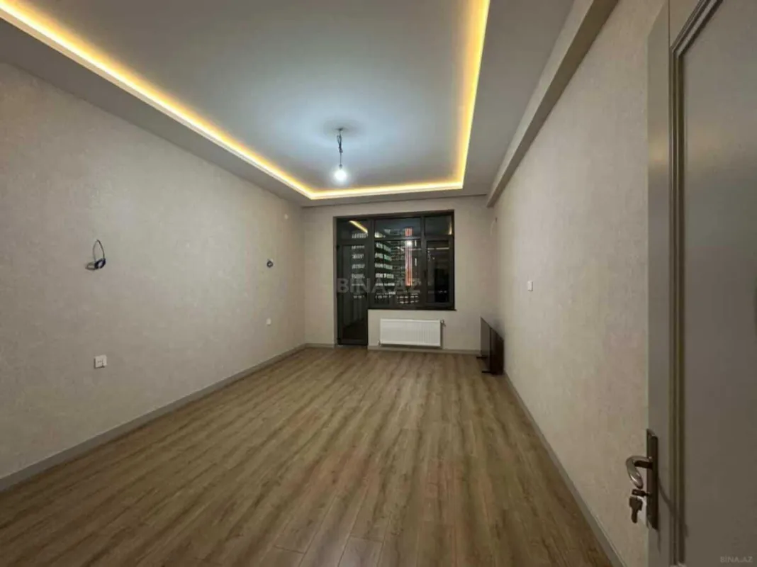 Satılır 2 otaqlı mənzil 91 m²