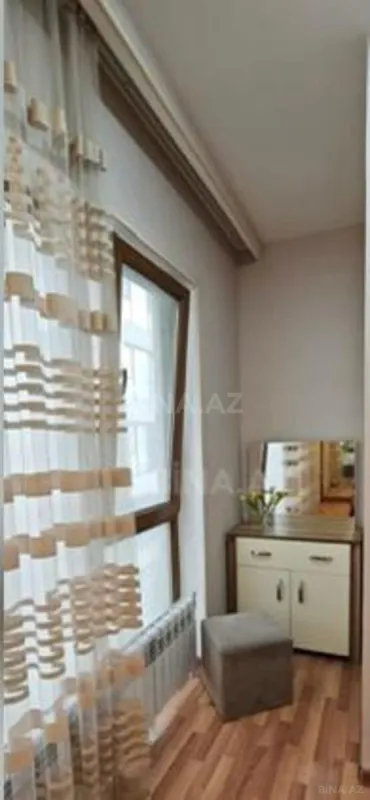 Satılır 3 otaqlı mənzil 113 m²