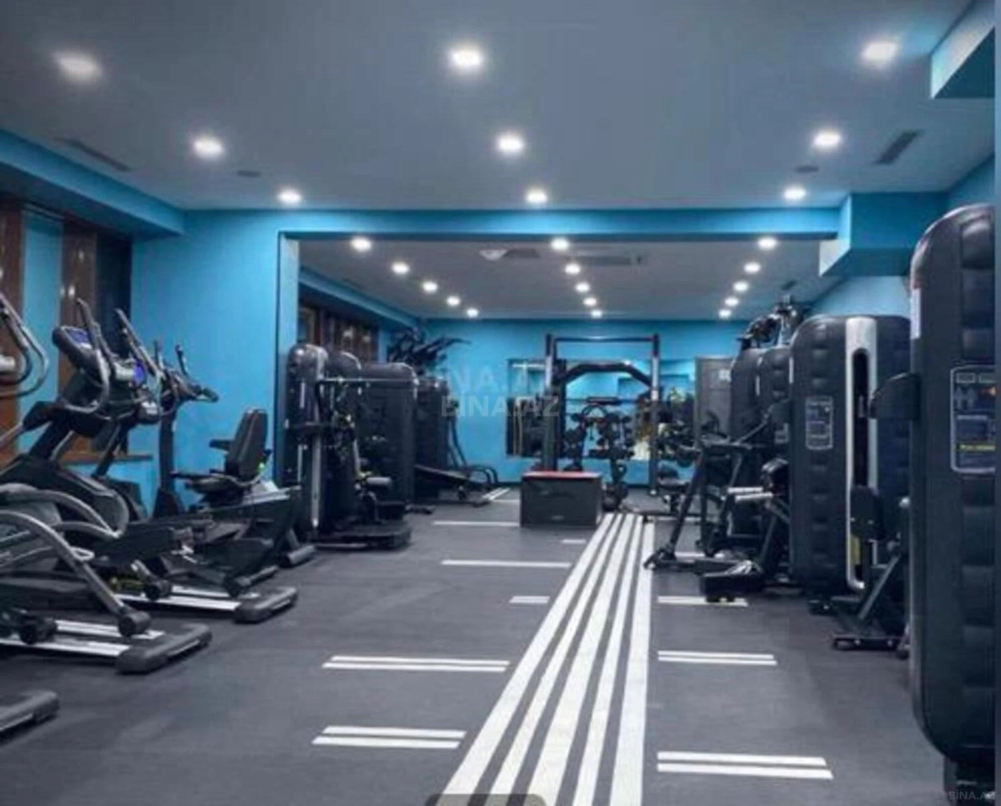 Satılır 3 otaqlı mənzil 113 m²