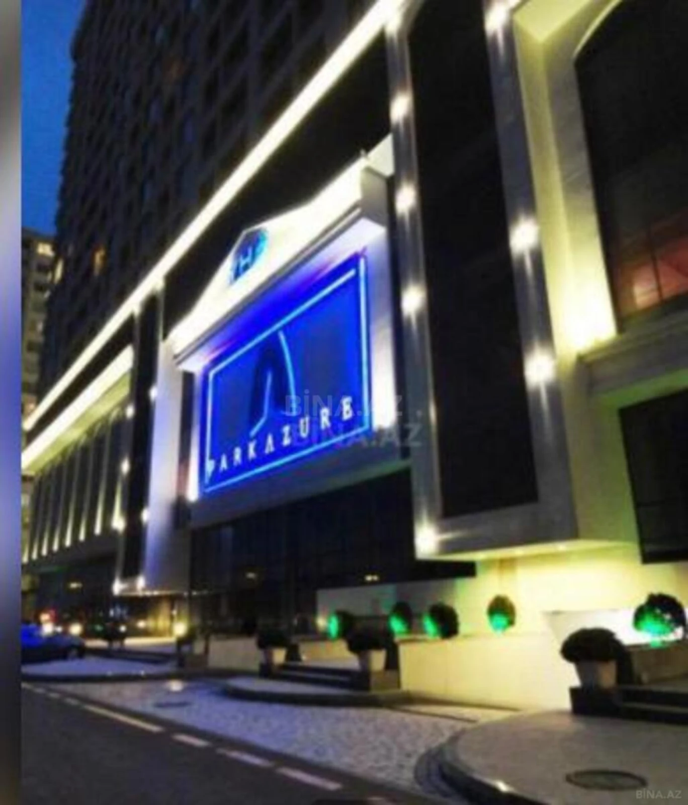 Satılır 3 otaqlı mənzil 113 m²