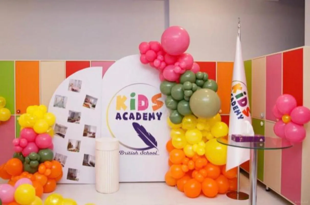 Satılır 3 otaqlı mənzil 113 m²