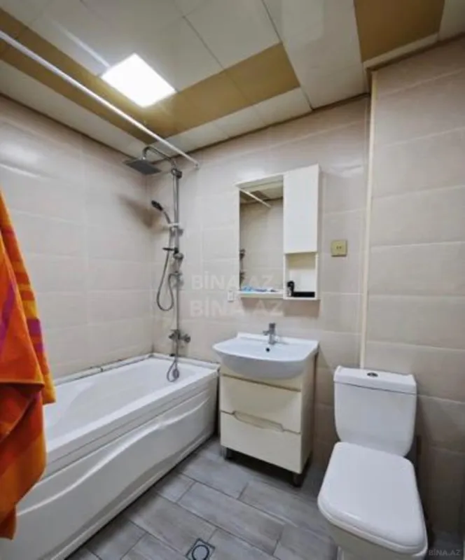 Satılır 3 otaqlı mənzil 113 m²