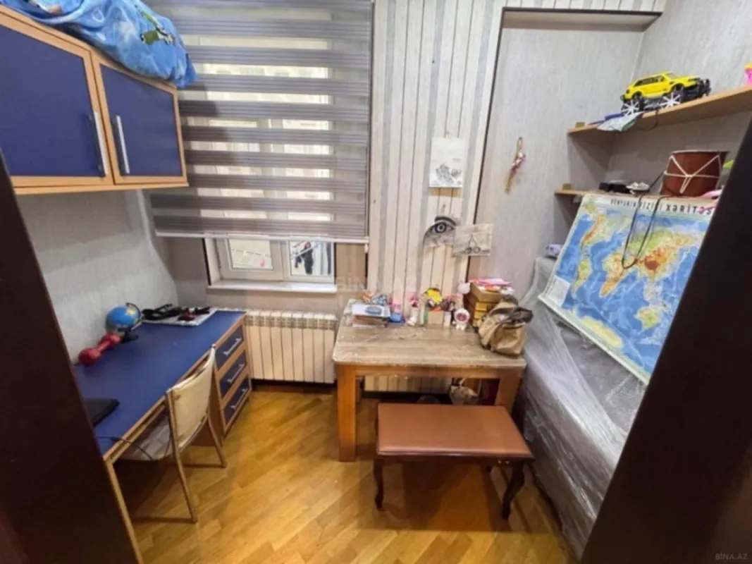 Satılır 3 otaqlı mənzil 120 m²